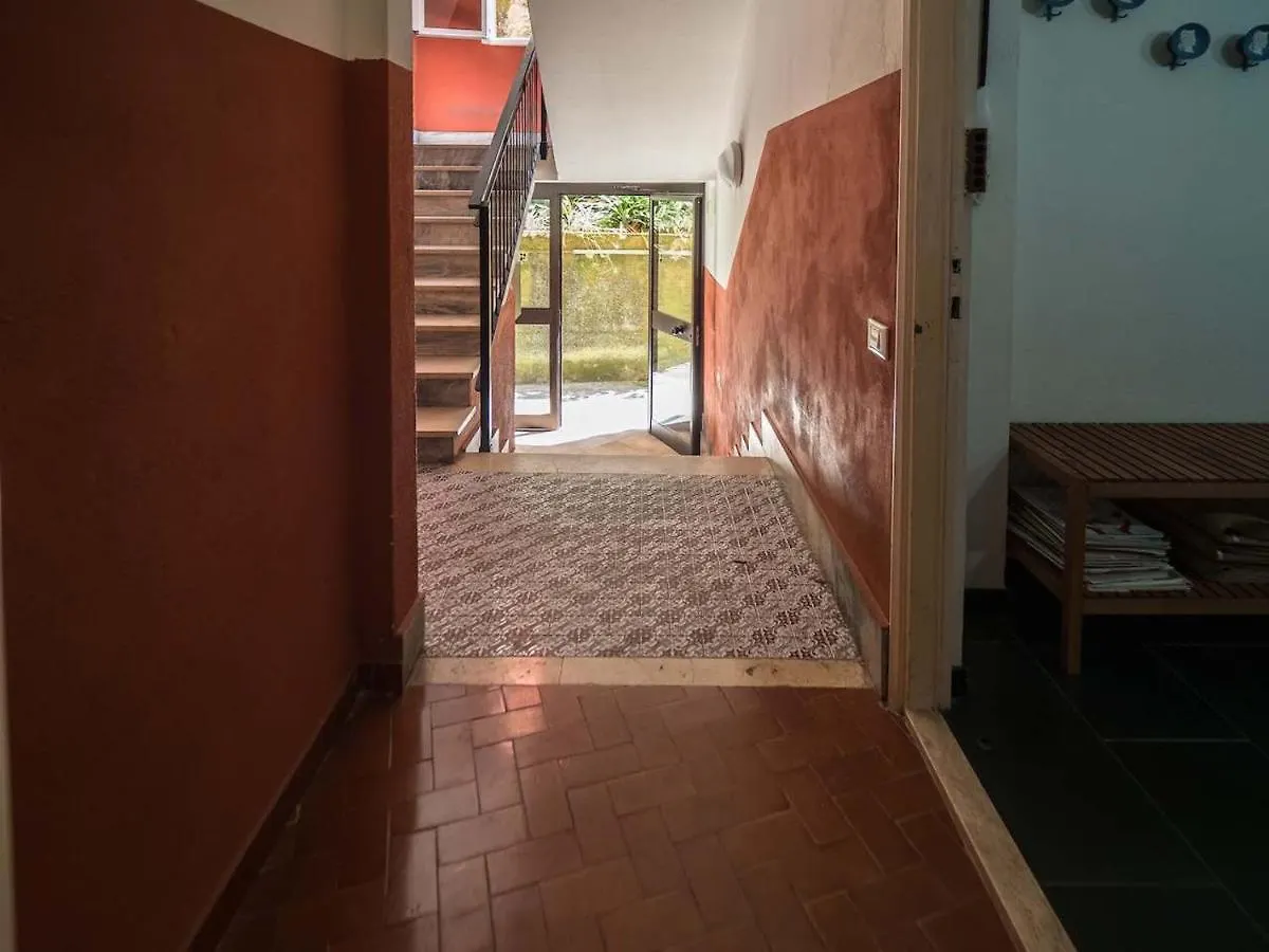מונטרוסו אל מארה Il Giardino Di Ada Ground Floor Studio With Ac And Patio 0*, מונטרוסו אל מארה
